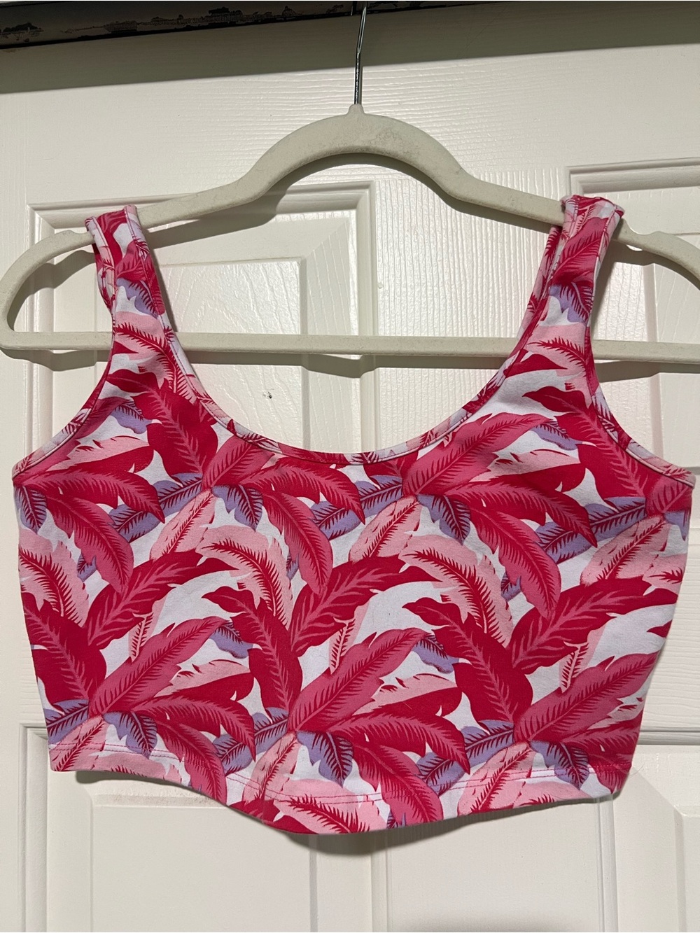 Manners London Api Stretchy Crop in Pink Banana Leaf sz S